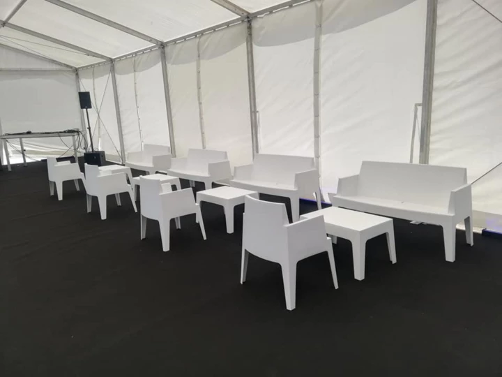 BOX TABLE