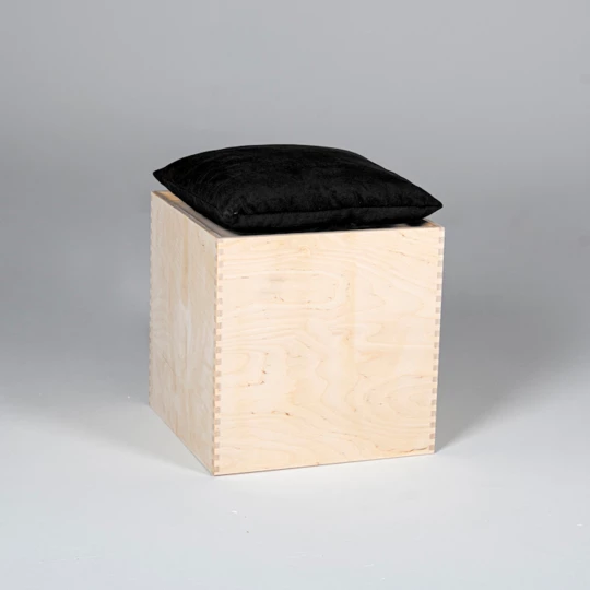 ZERO WASTE POUF BLACK